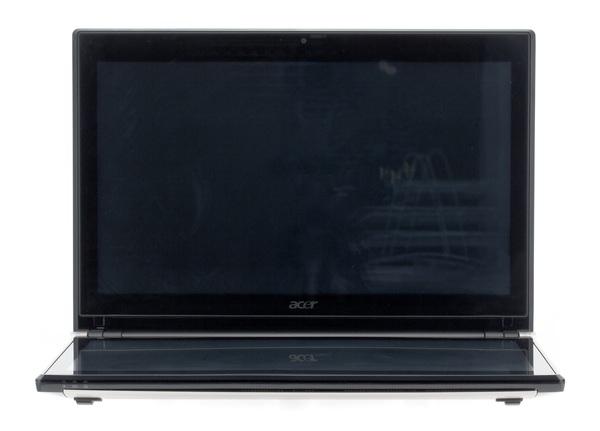 ноутбук Acer Iconia с двумя экранами