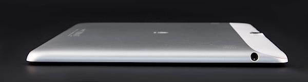 Левая грань Huawei MediaPad 10 FHD