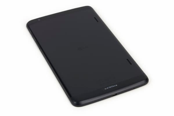 Дизайн планшета LG G Pad 8.3