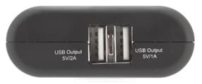 FSP PB-17: торцевая часть с выходными разъемами USB