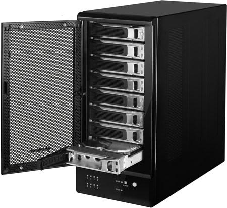 Sharkoon 5-Bay RAID Station и Sharkoon 8-Bay RAID Station