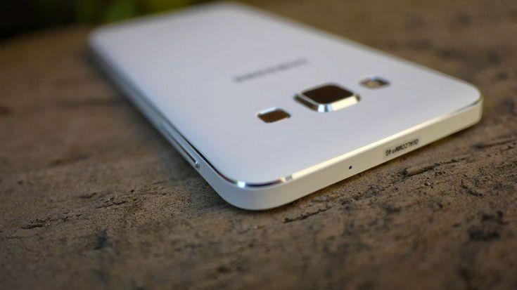 В Японии продаётся уникальная модификация Samsung Galaxy A8
