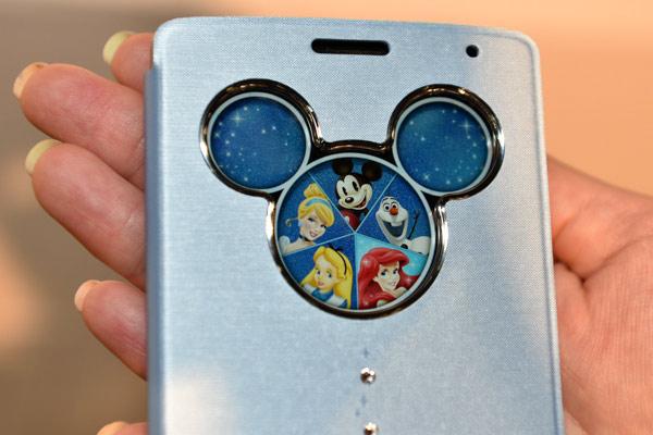 LG Disney Mobile DM-01G