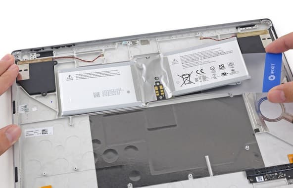 Ноутбук Microsoft Surface Book заработал у iFixit всего один балл