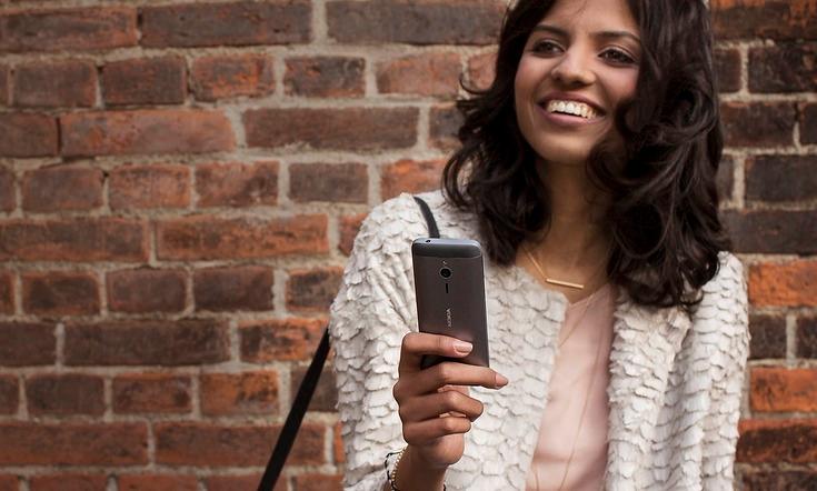 Microsoft представила телефон Nokia 230