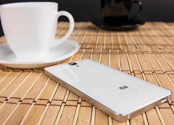 Смартфон Xiaomi Mi4 теперь можно купить за $205