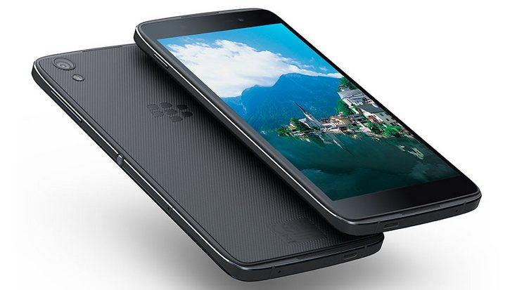 Смартфон BlackBerry DTEK50 выделяется отличной комплектацией
