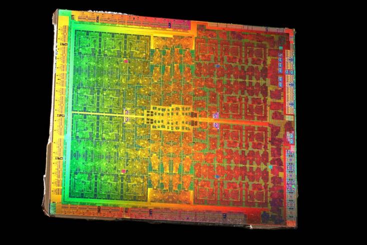 Источник предоставил фото препарированного GPU GP104