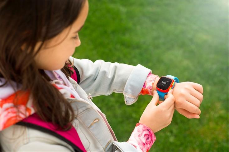 Alcatel представила MoveTrack, Move Track&Talk и MoveBand