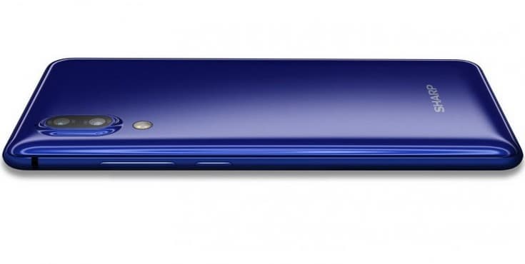 Смартфон Sharp Aquos S2 оказался достаточно доступным