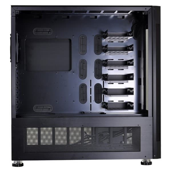 Корпус Lian Li PC-V3000 можно использовать для создания хранилища данных