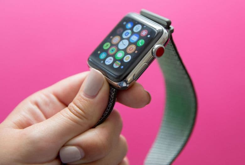 Apple продала уже более 34 млн умных часов