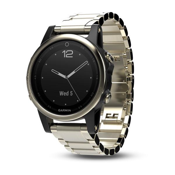 Garmin представила часы Fenix 5