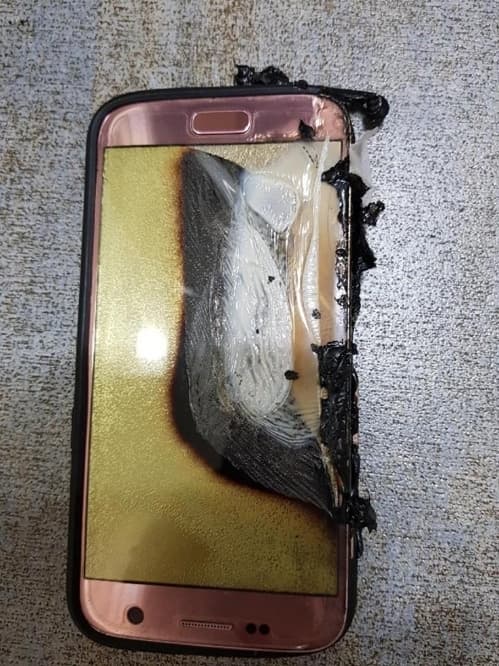 В Корее взорвался смартфон Samsung Galaxy S7 
