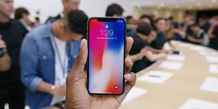 Подсчитана примерная стоимость комплектующих iPhone X