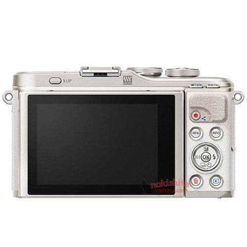 При габаритах 117 × 68 × 39 мм камера Olympus Pen E-PL9 будет весить 380 г