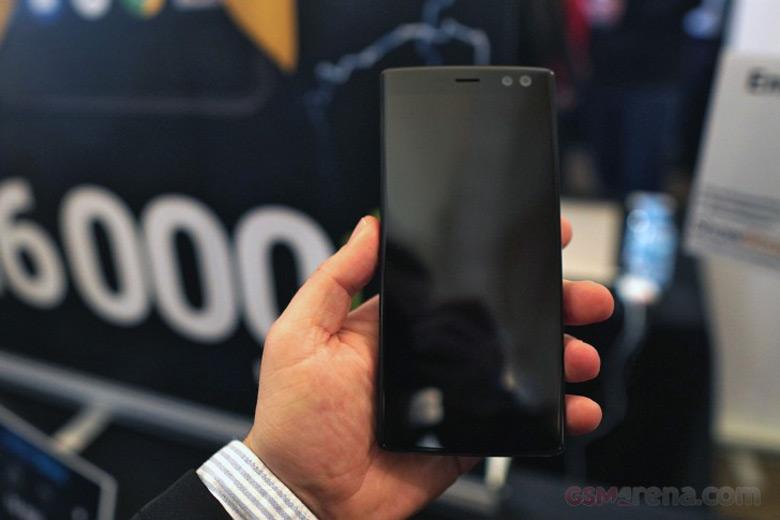 На MWC 2018 показан лишь прототип устройства