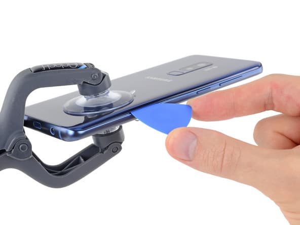 Специалисты iFixit поставили смартфону Samsung Galaxy S9+ четыре балла за ремонтопригодность