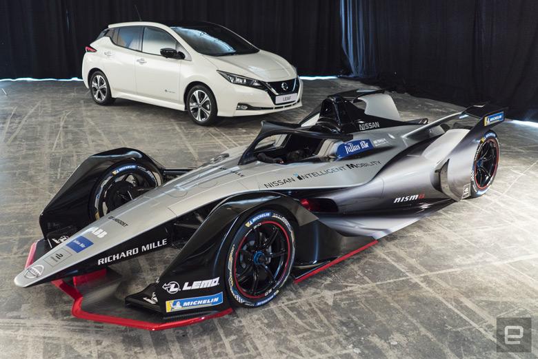 Машина относится ко второму поколению болидов Formula E