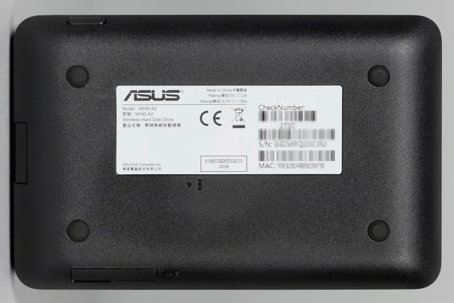Внешний вид Asus Travelair N Внешний вид Asus Travelair N