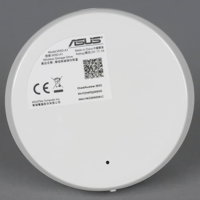 Внешний вид Asus Travelair N Внешний вид Asus Travelair N