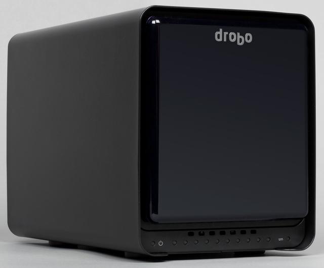 Внешний вид накопителя Drobo 5D Внешний вид накопителя Drobo 5D