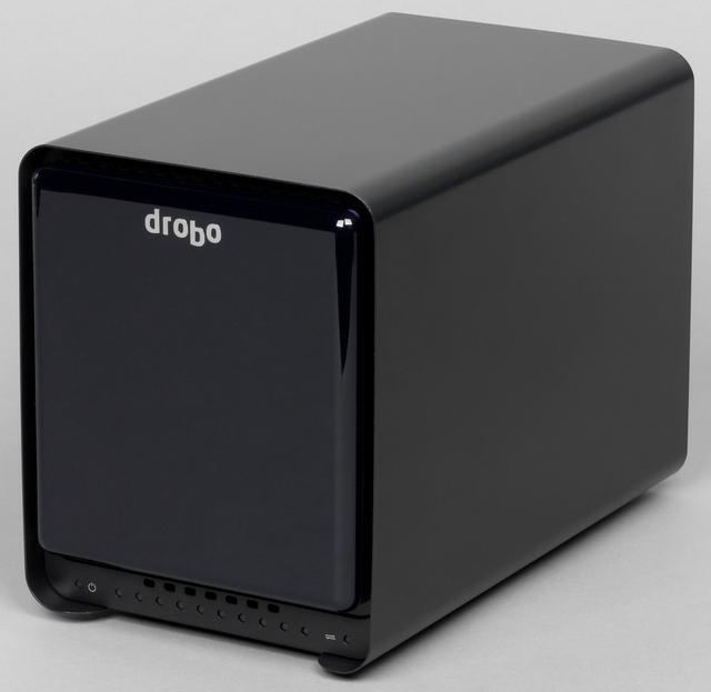 Внешний вид накопителя Drobo 5N Внешний вид накопителя Drobo 5N