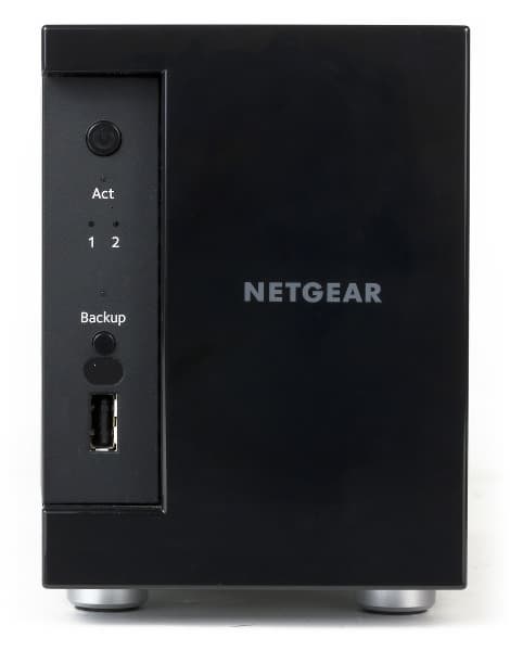 Внешний вид Netgear ReadyNAS 312 Внешний вид Netgear ReadyNAS 312