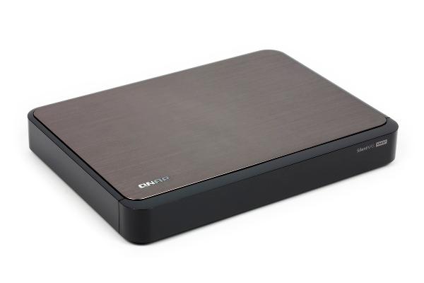 Внешний вид QNAP HS-210 Внешний вид QNAP HS-210