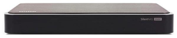 Внешний вид QNAP HS-210 Внешний вид QNAP HS-210