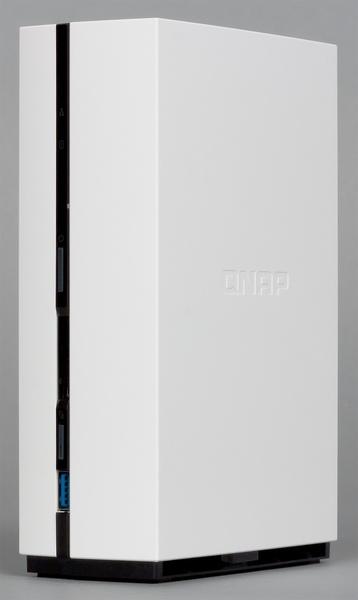 Внешний вид QNAP TAS-168 Внешний вид QNAP TAS-168