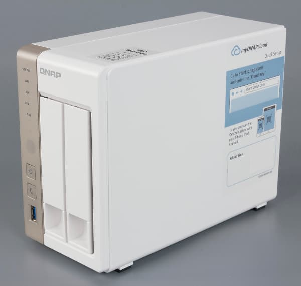 Внешний вид QNAP TS-251 Внешний вид QNAP TS-251