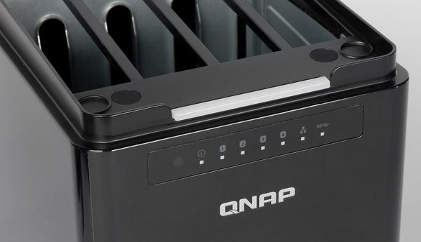 Внешний вид QNAP TS-453mini Внешний вид QNAP TS-453mini