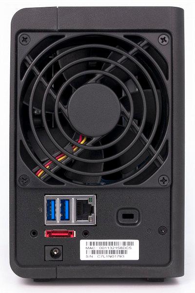 Внешний вид Synology DS213+ Внешний вид Synology DS213+