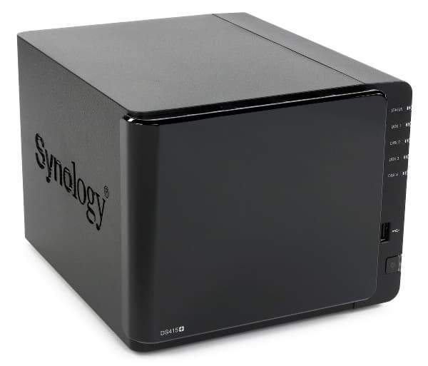 Внешний вид Synology DS415+ Внешний вид Synology DS415+