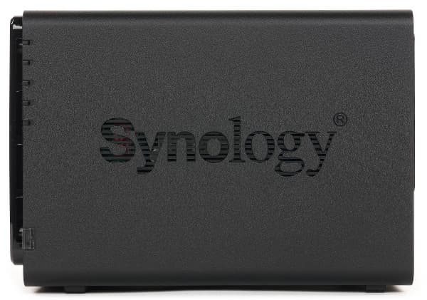 Внешний вид Synology DS415+ Внешний вид Synology DS415+