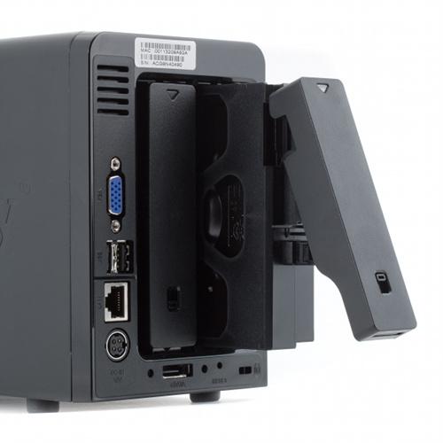 Synology DS710+, выдвижение отсека для установки диска Synology DS710+, выдвижение отсека для установки диска
