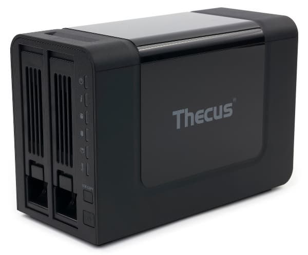 Внешний вид Thecus N2310 Внешний вид Thecus N2310