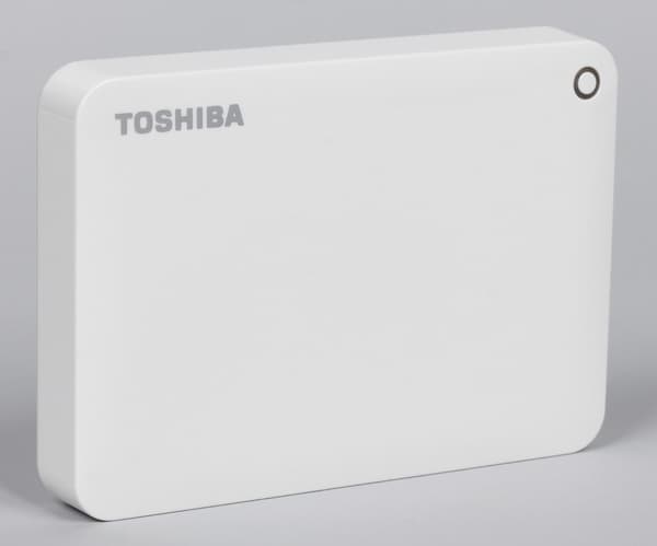 Внешний вид Toshiba Canvio Connect II Внешний вид Toshiba Canvio Connect II