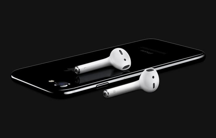 Apple AirPods
