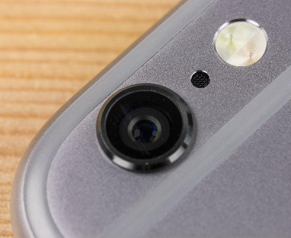 Левая грань iPhone 5c