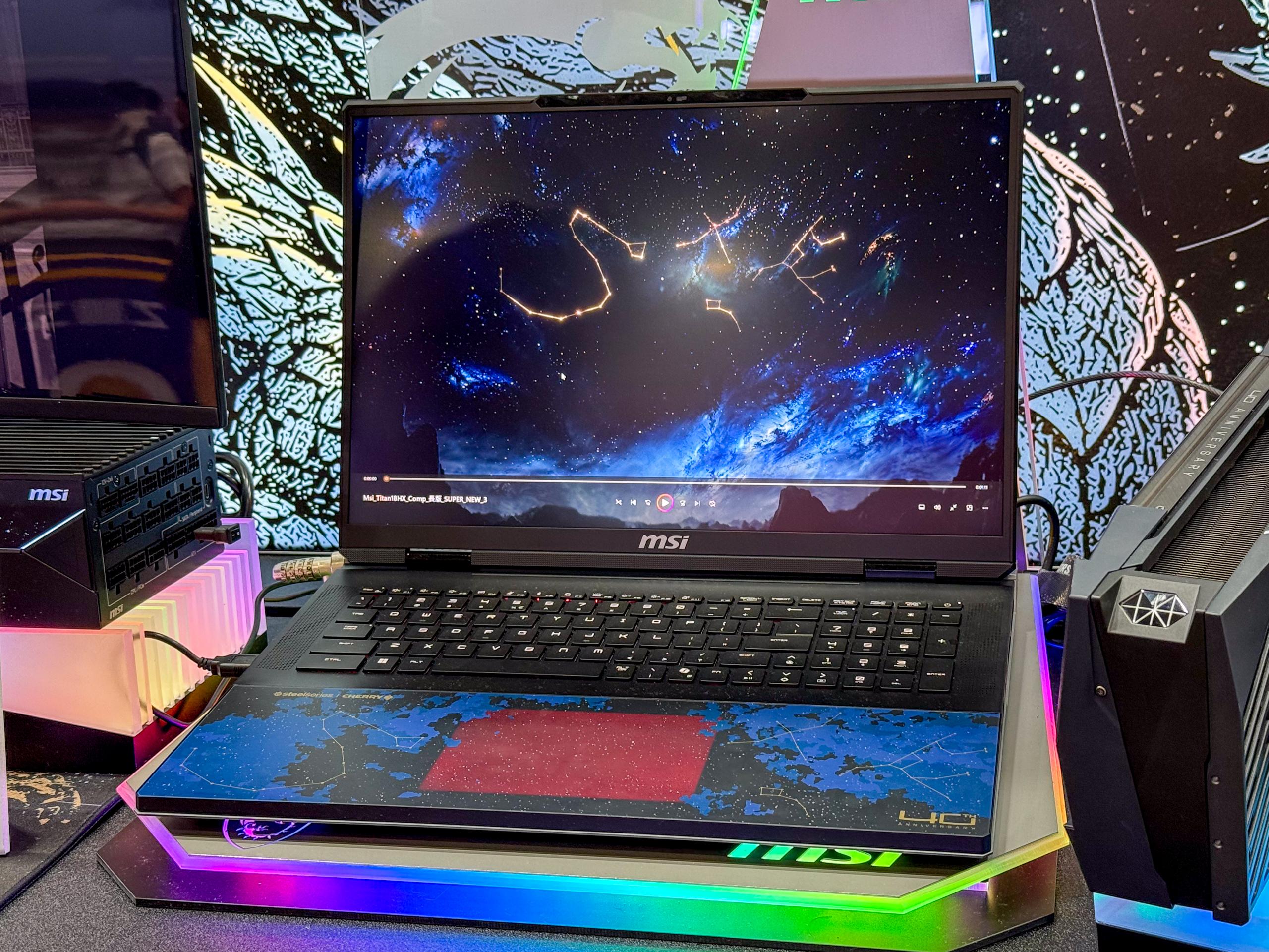 MSI Titan 18 HX Dragon Edition Draco Epic