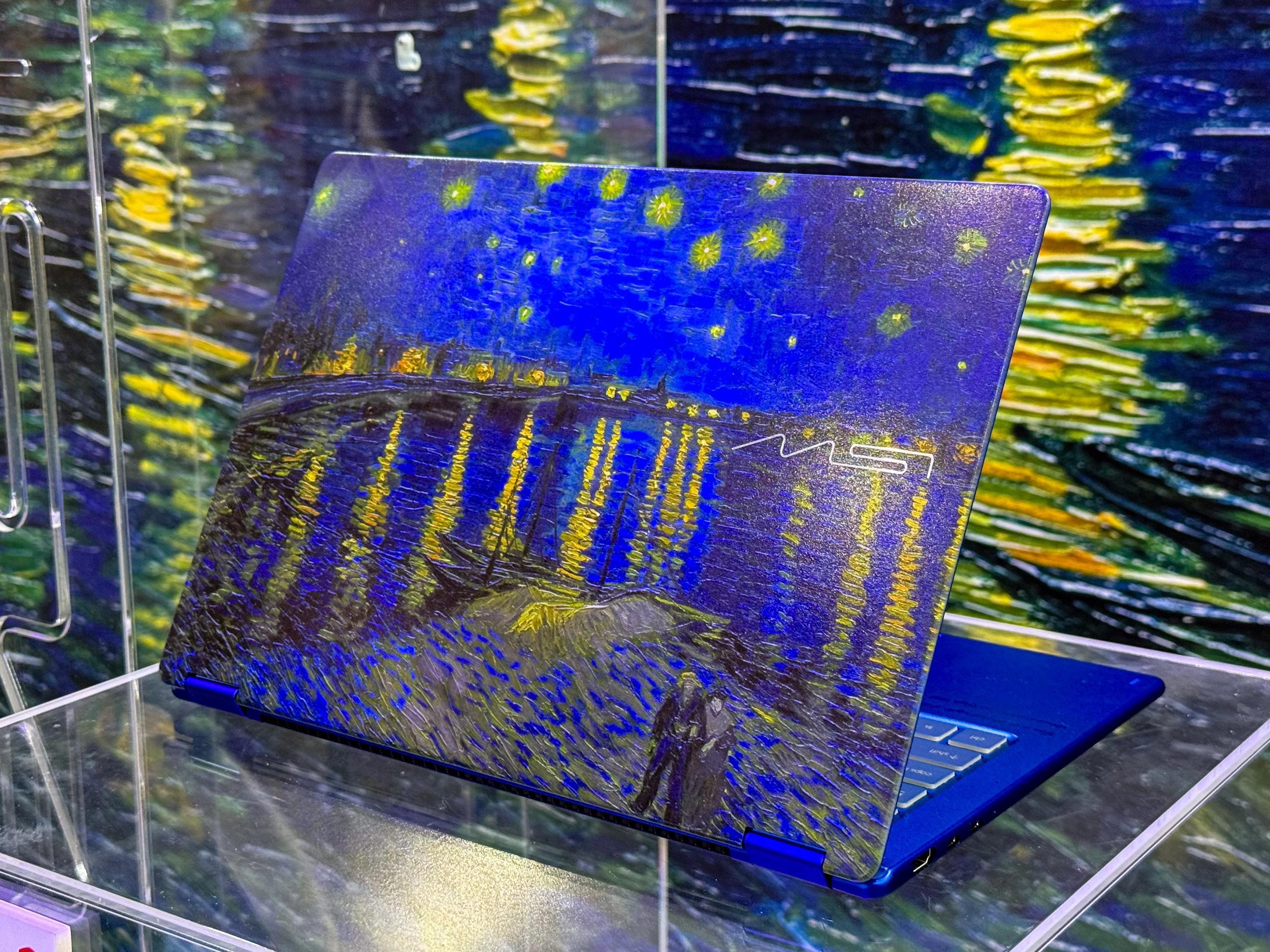 MSI Prestige 14 Flip AI+ Vincent van Gogh Edition